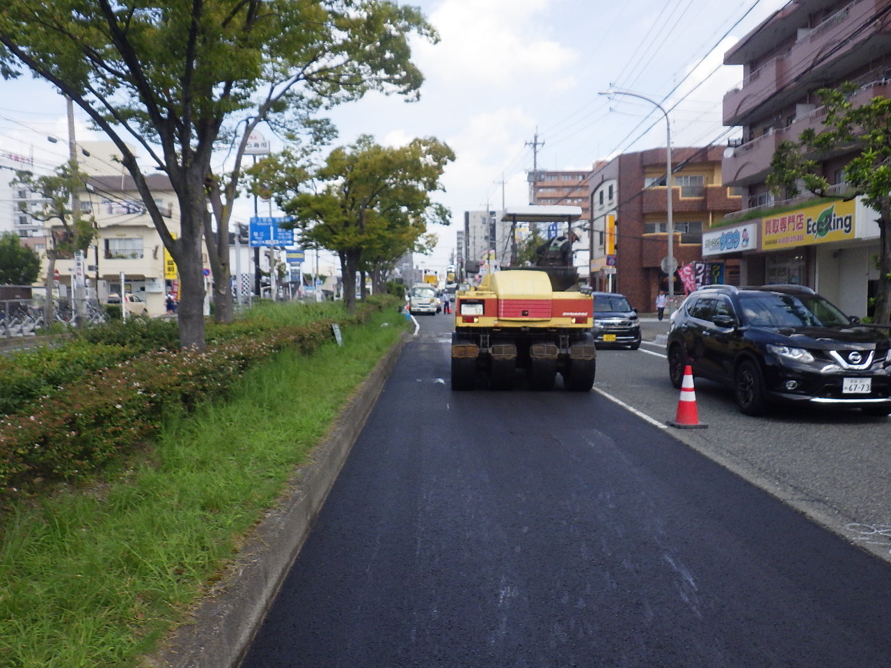 市道高畑南北第37号線舗装道補修工事（中川-1）の画像4