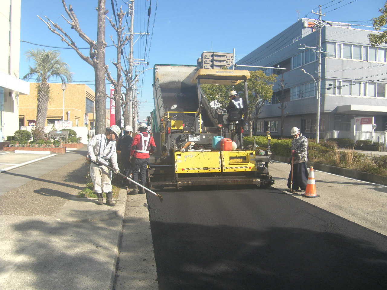 県道名古屋犬山線舗装道補修工事(北-1)及び掘削跡復旧工事(北-1)の画像3