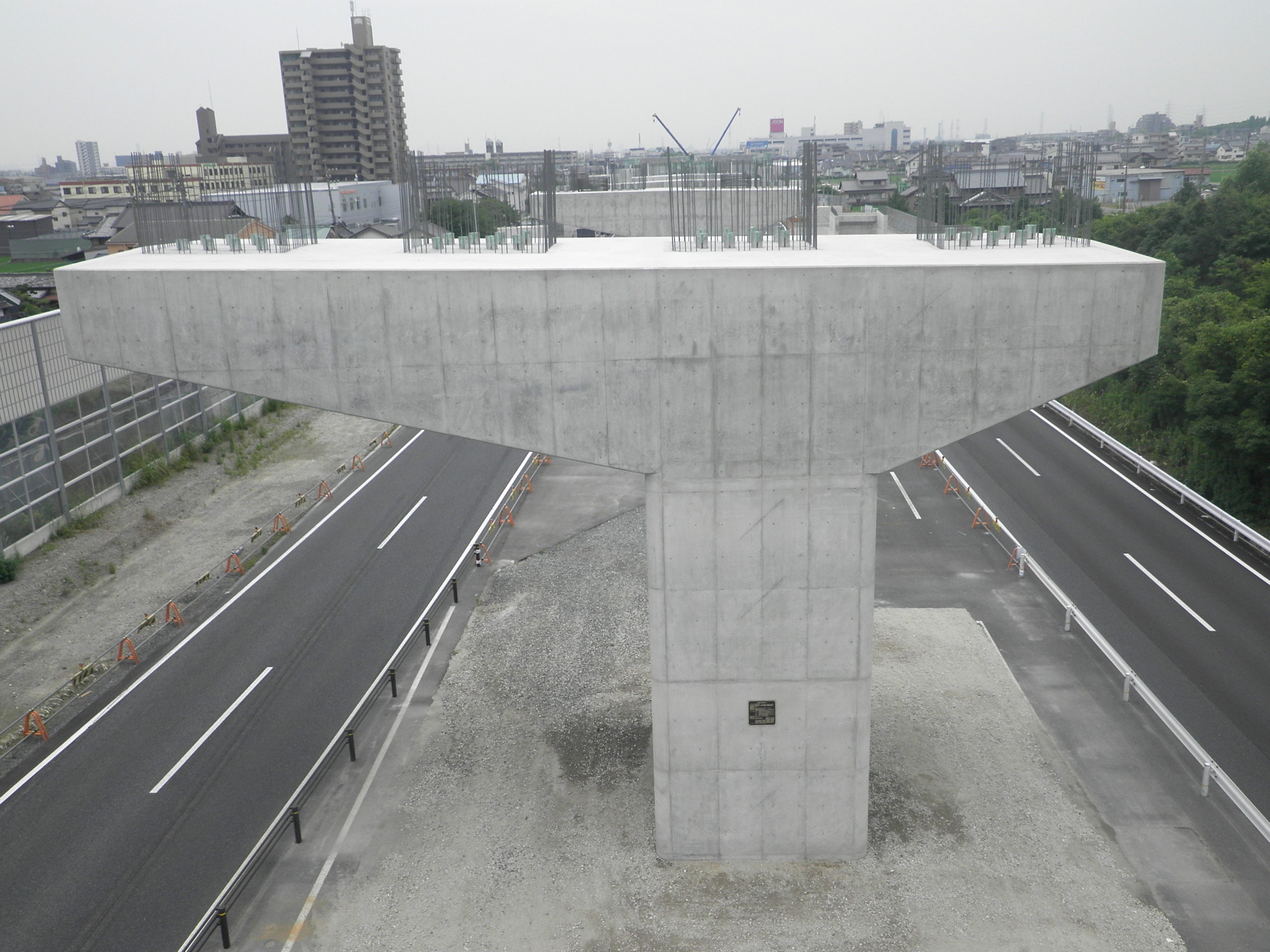 平成28年度　名二環西蟹田2高架橋南下部工事の画像1