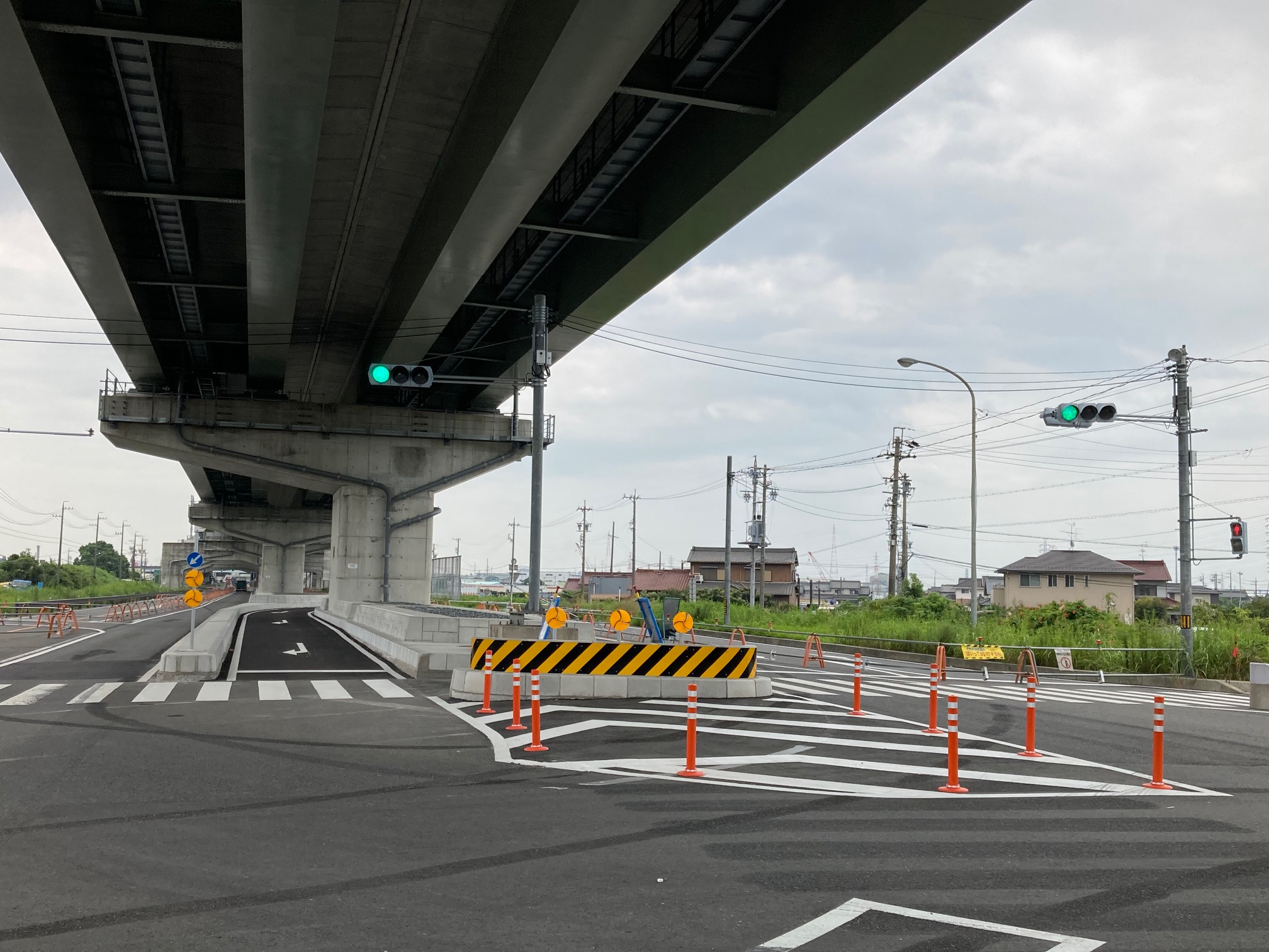 令和３年度 302号梅之郷地区道路建設工事の画像2