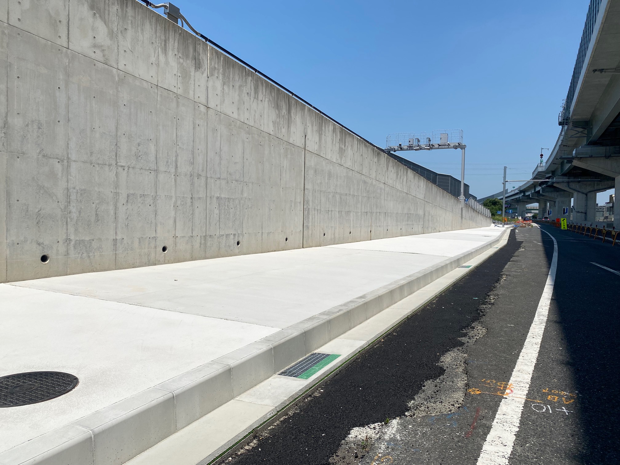 令和４年度　３０２号西蟹田地区道路建設工事の画像2